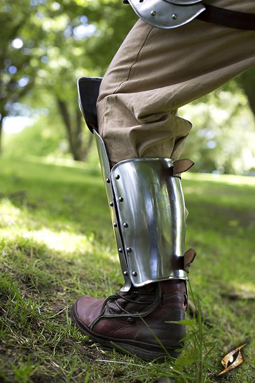 Enclosed Leg Protection Polished Steel