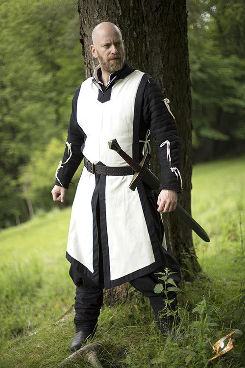 Tabard Basic White