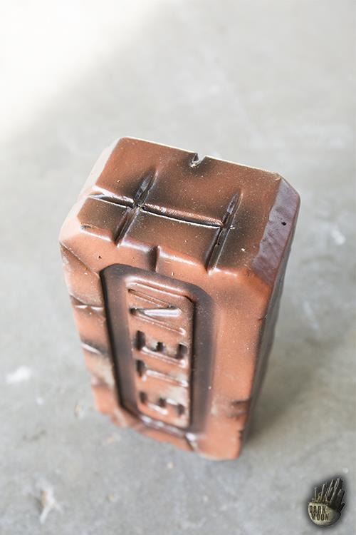 Dark Moon Brick 20x10x6cm Brown