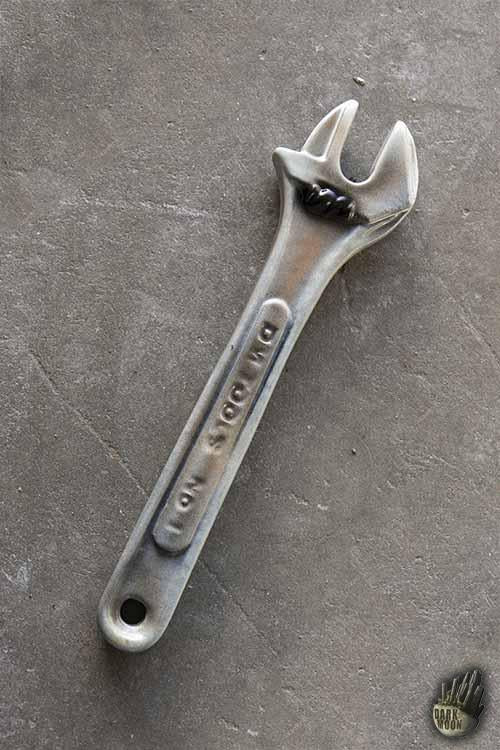 Dark Moon Schraubenschlüssel 32 cm Stahl