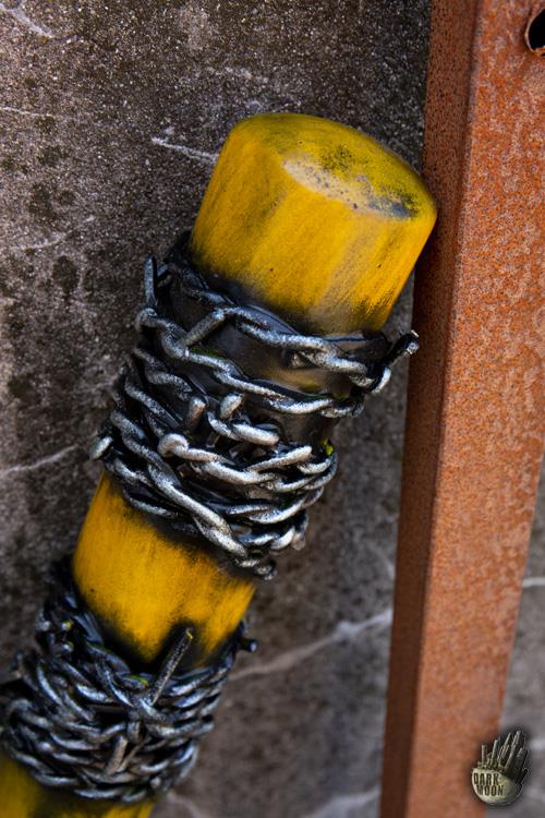 Bat Barbed Wire 80 cm Yellow