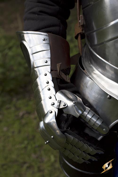 ConQuest Black Ice Gauntlet Polished Steel/Black