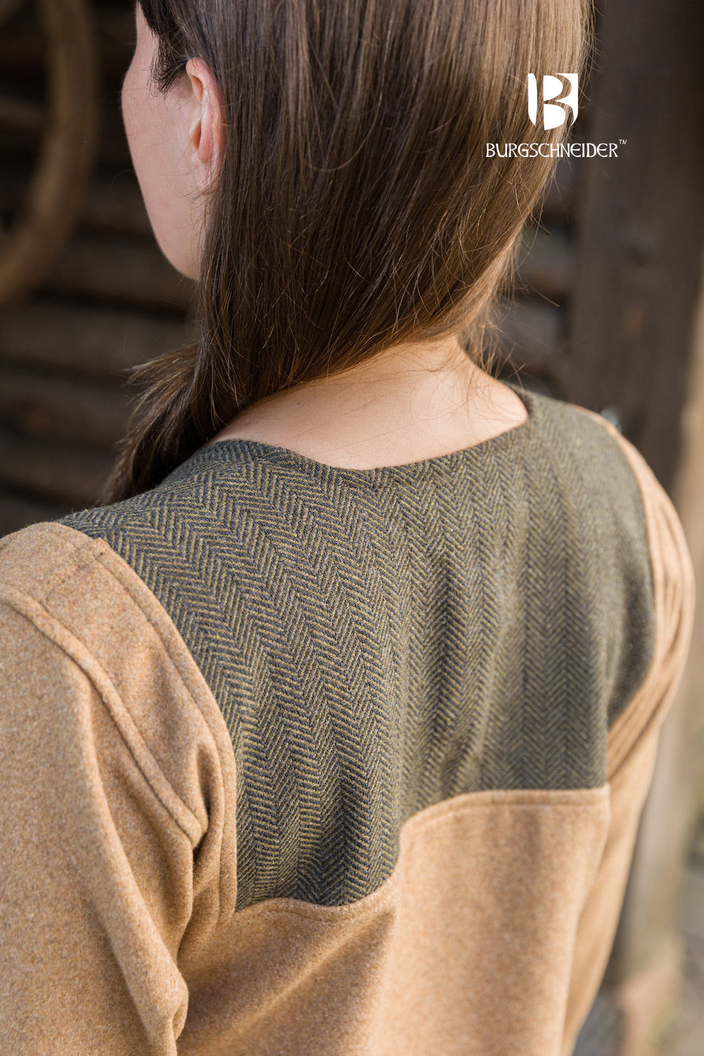 Rus Kleid Jadwiga Camel-Beig