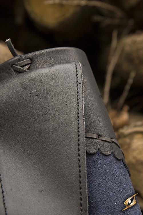 Quiver Archer Blue/Black