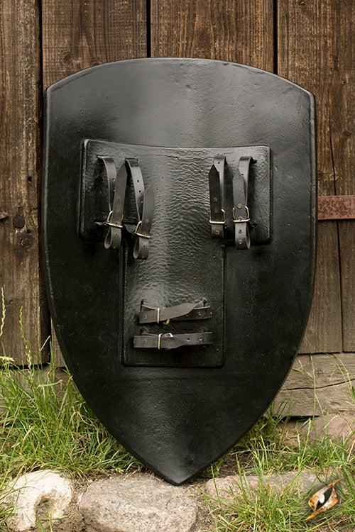 Schild mit Schachbrettmuster, rot