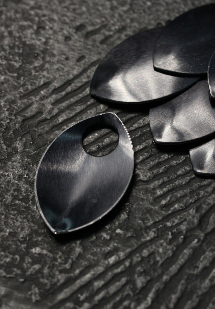 Scales Aluminium Groß, schwarz