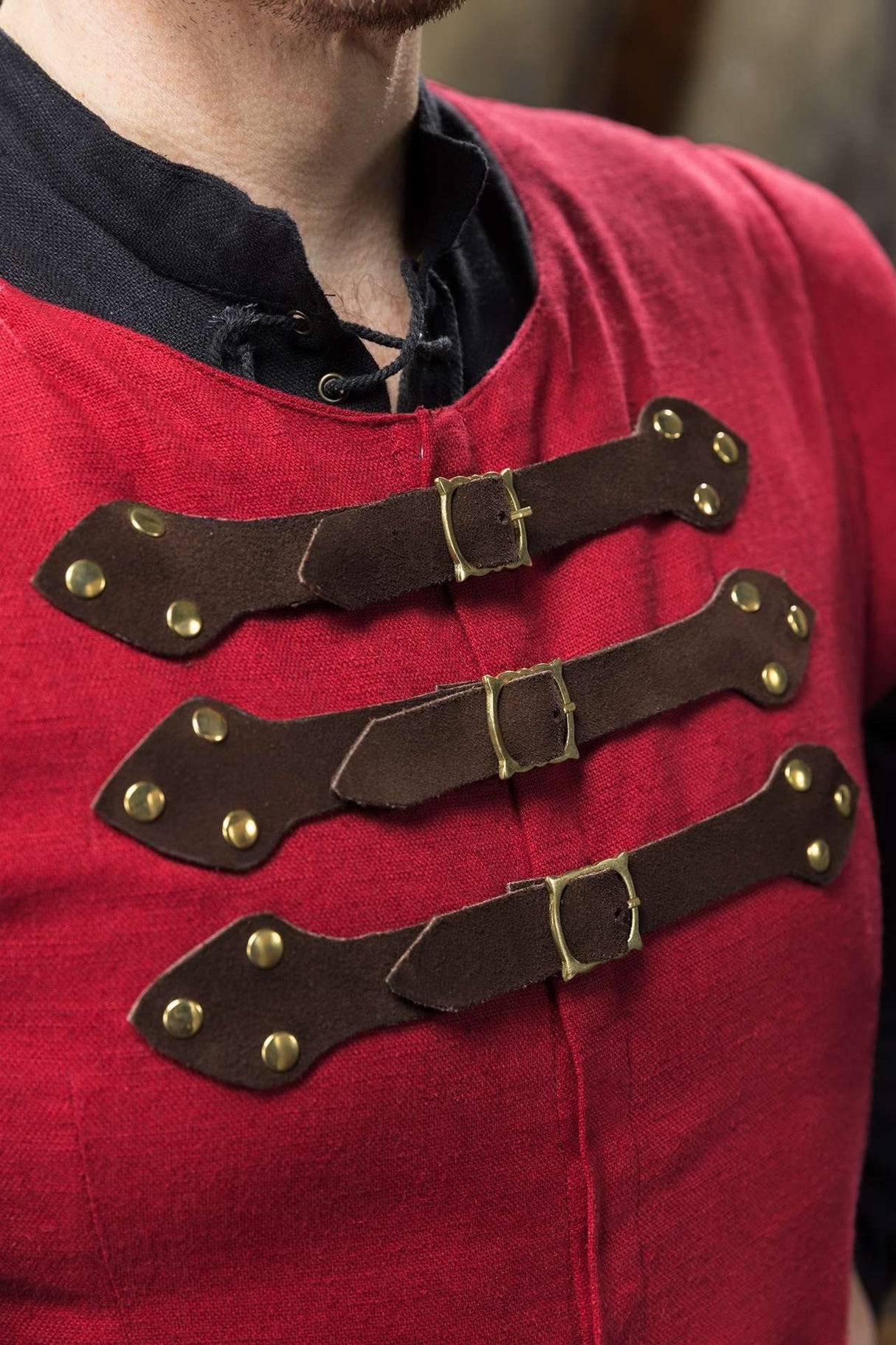 Warhammer Armoury Imperial Doublet Type A Dark Red