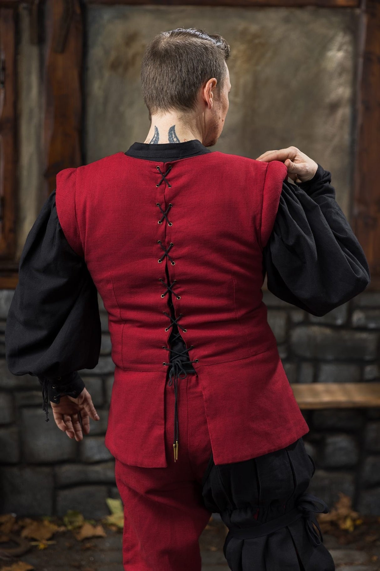 Warhammer Armoury Imperial Doublet Type B Dark Red