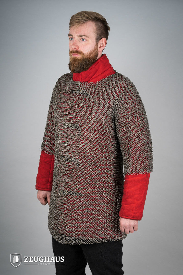 Haubergeon Kettenhemd 8 mm ID vernietete Rundringe geölt B-Stock