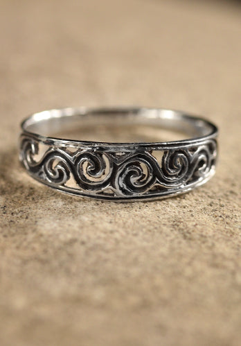 Celtic Ring Newgrange Silver
