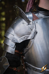 Captain Pauldrons Polished Steel