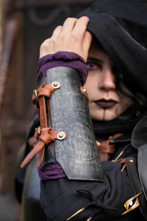 Vambrace Renegade Epische Dunkelheit