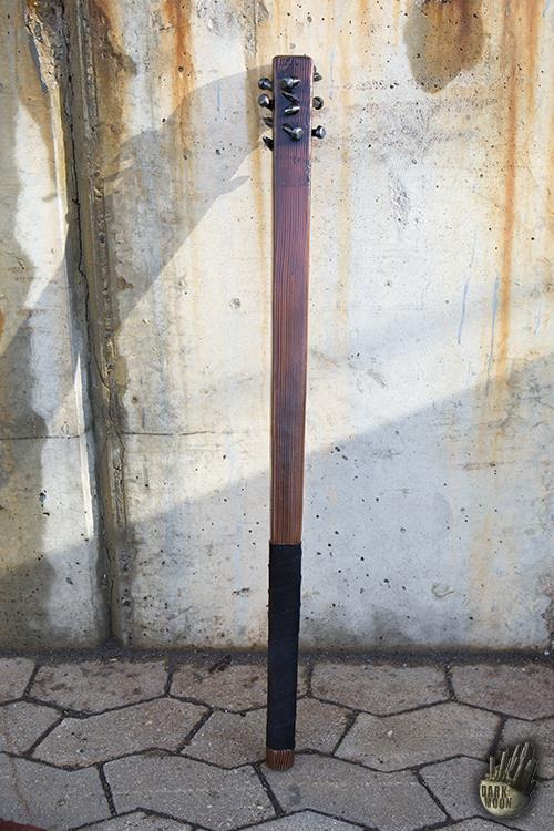 Dark Moon Nail club 70 cm Wood/Steel