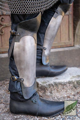 Outrider Beinschienen aus Stahl
