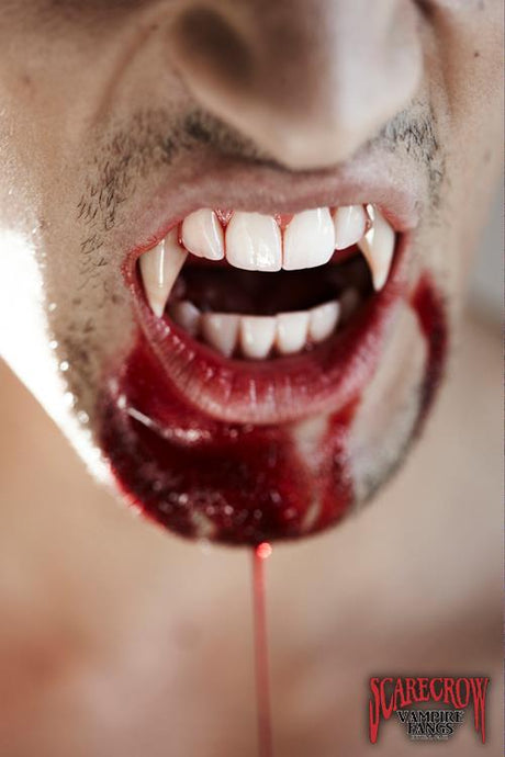 ScareCrow Vampire Fangs Sabers White