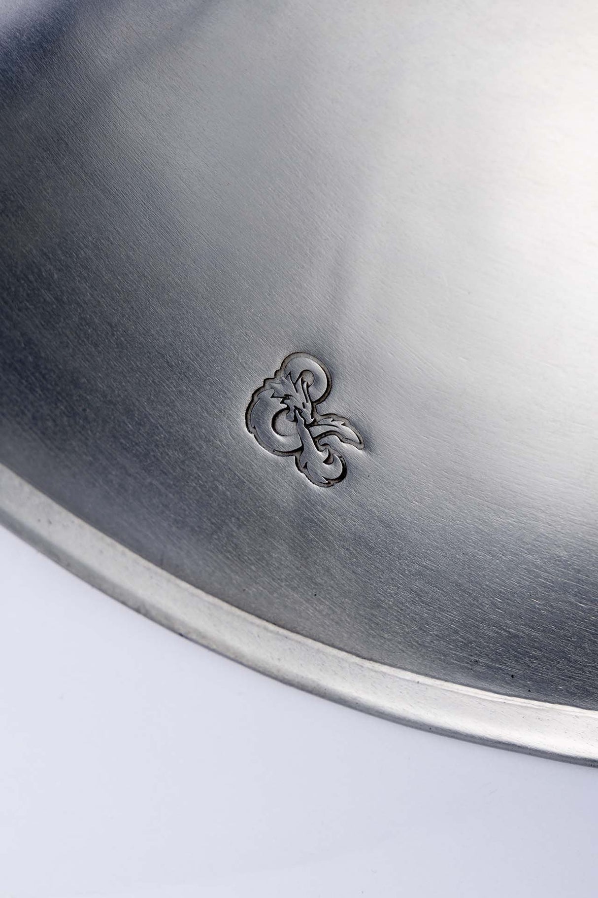 Dungeons & Dragons Steel Pauldrons polished