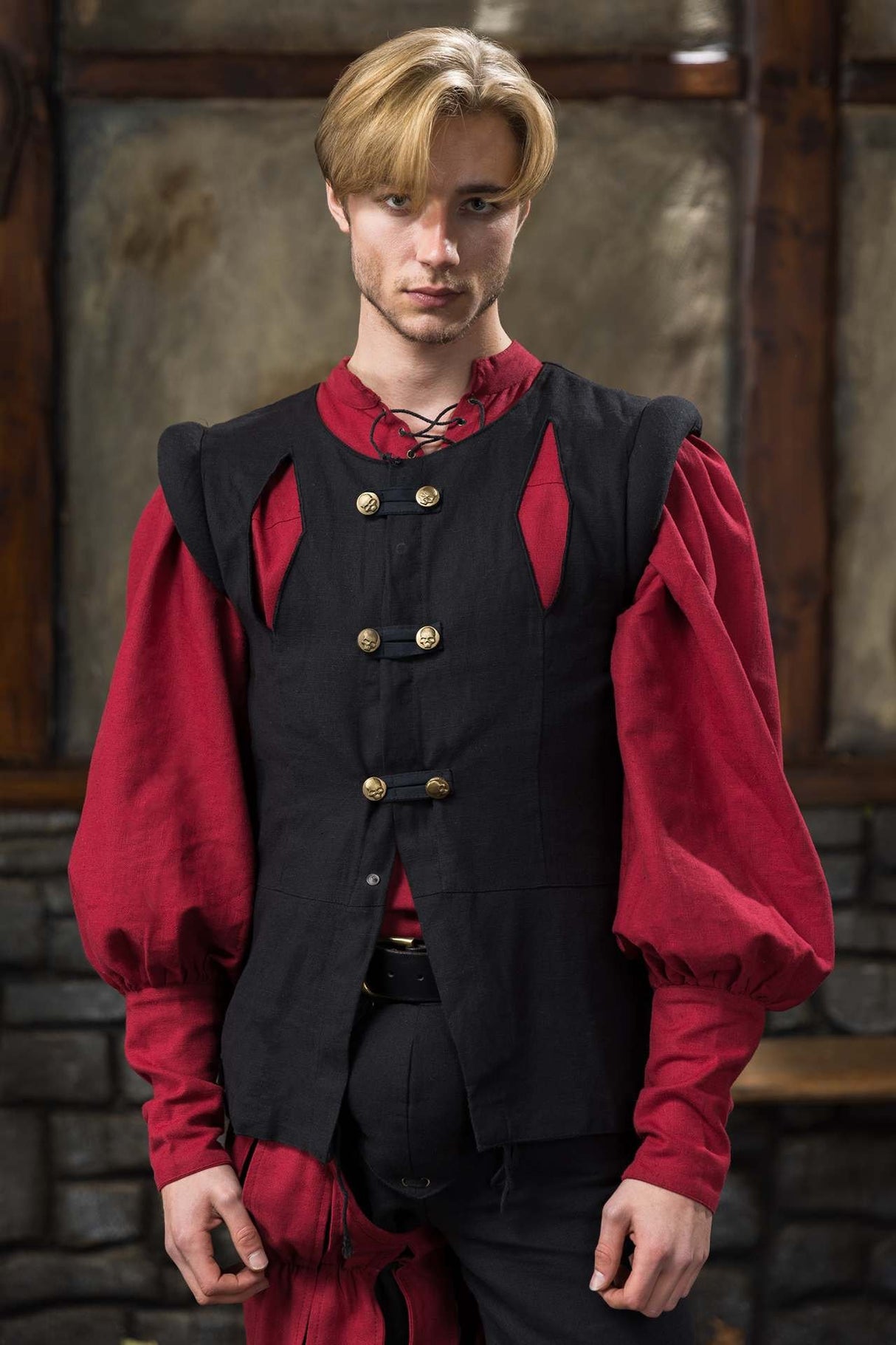 Warhammer Armoury Imperial Doublet Type B Black