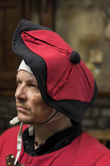 Warhammer Armoury Imperial Hat Type C Black/Dark Red