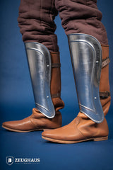 Beinschienen Warrior Poliert