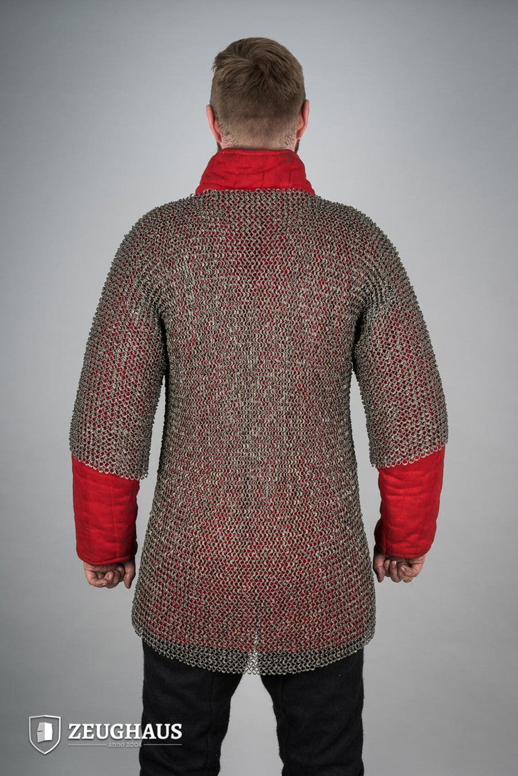 Roundring Riveted Chainmail Haubergeon 8 mm steel oiled B-Stock
