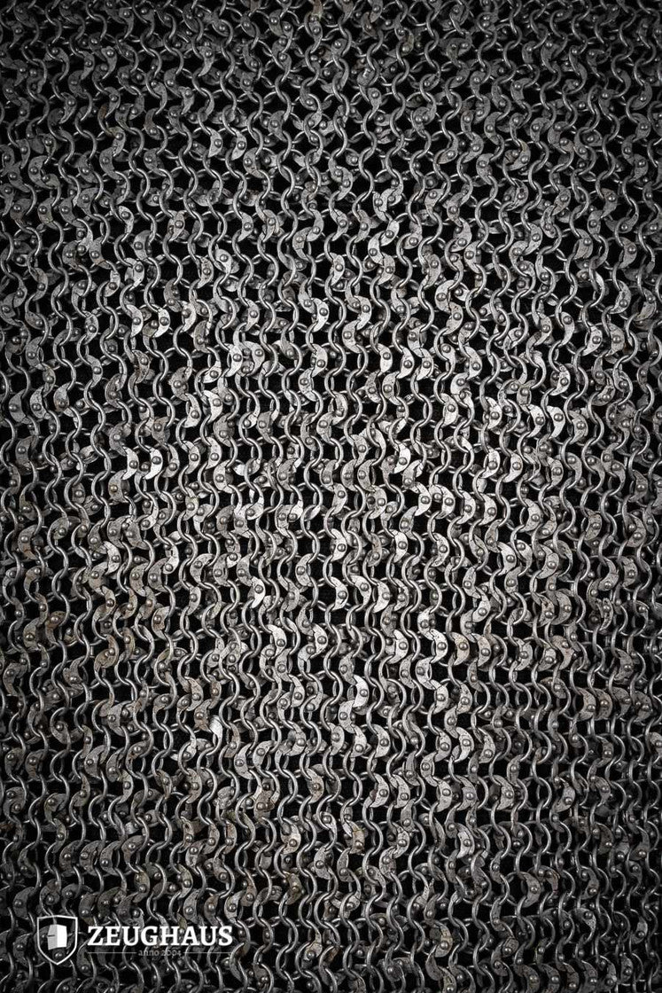 Roundring Riveted Chainmail Hauberk 8 mm steel oiled B-Stock