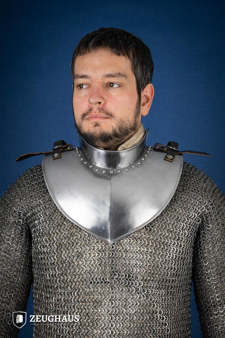 Gorget with Collar Polished